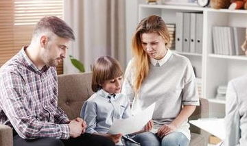 自閉癥有哪些表現(xiàn),三種方式妥善治療,控制病情