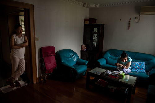 世界自閉癥關注日 用文學和攝影關注孤獨癥的困境和希望