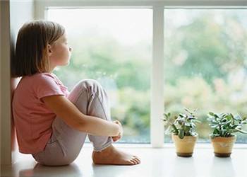 兒童自閉癥是因為家長的陪伴太少嗎